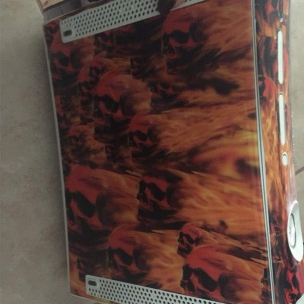 Xbox 360 - Picture 3 of 4